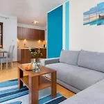 4 Pory Roku By Renters Apartamento *