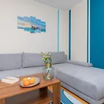 4 Pory Roku By Renters *