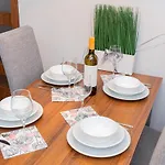 4 Pory Roku By Renters Apartamento *
