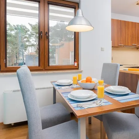 4 Pory Roku By Renters Apartment