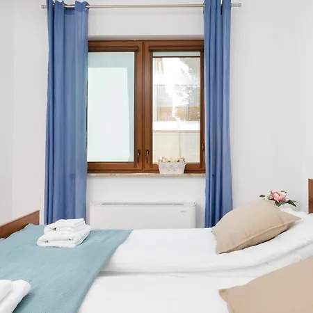 4 Pory Roku By Renters * Jastrzębia Góra