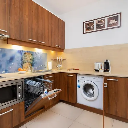4 Pory Roku By Renters * Jastrzębia Góra