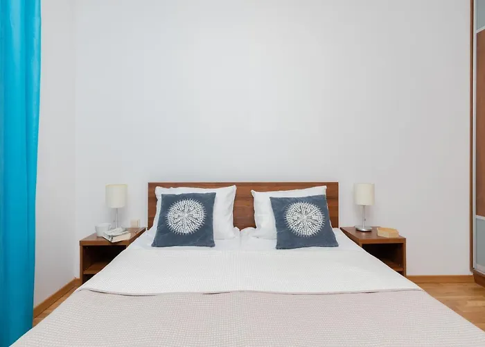 4 Pory Roku By Renters דירה *