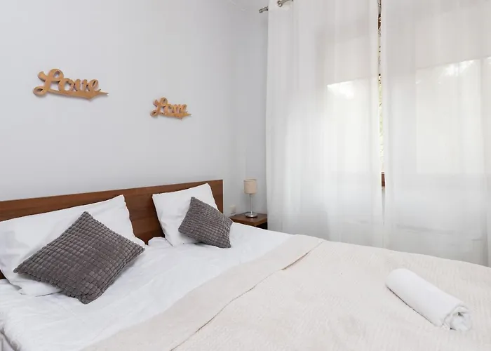 4 Pory Roku By Renters شقة *